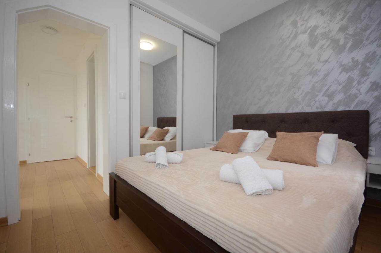 Crown House Aparthotel Vrnjacka Banja Ngoại thất bức ảnh