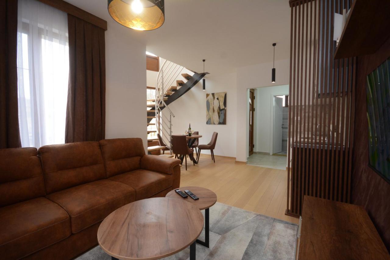 Crown House Aparthotel Vrnjacka Banja Ngoại thất bức ảnh