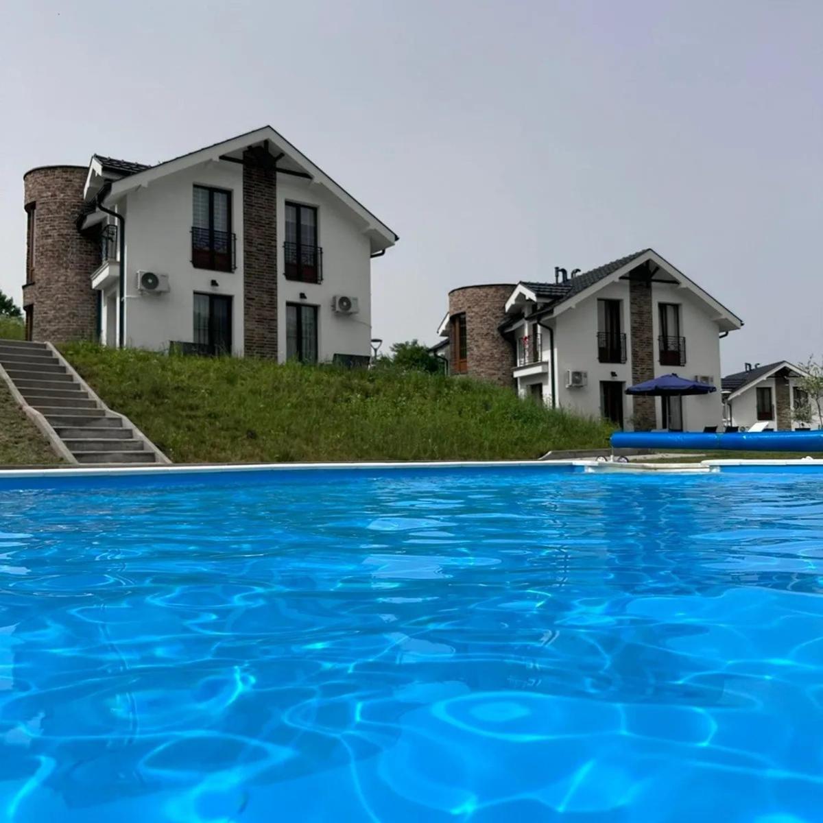 Crown House Aparthotel Vrnjacka Banja Ngoại thất bức ảnh
